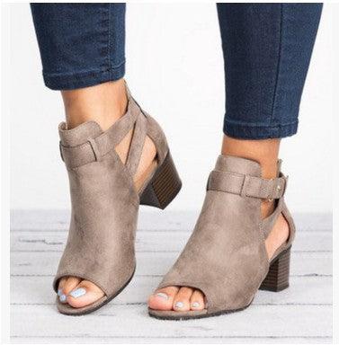 Large Size Thick High Heel Peep Toe Buckle Sandals