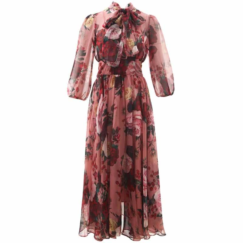 Vestido feminino com estampa floral