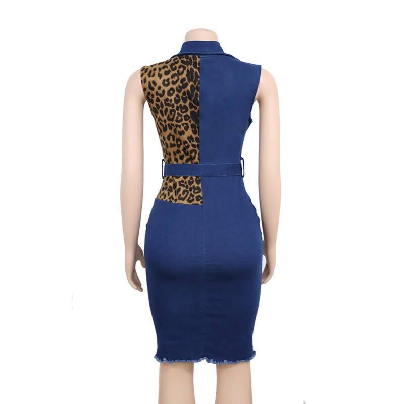 Damen-Jeanskleid mit Leopardenmuster