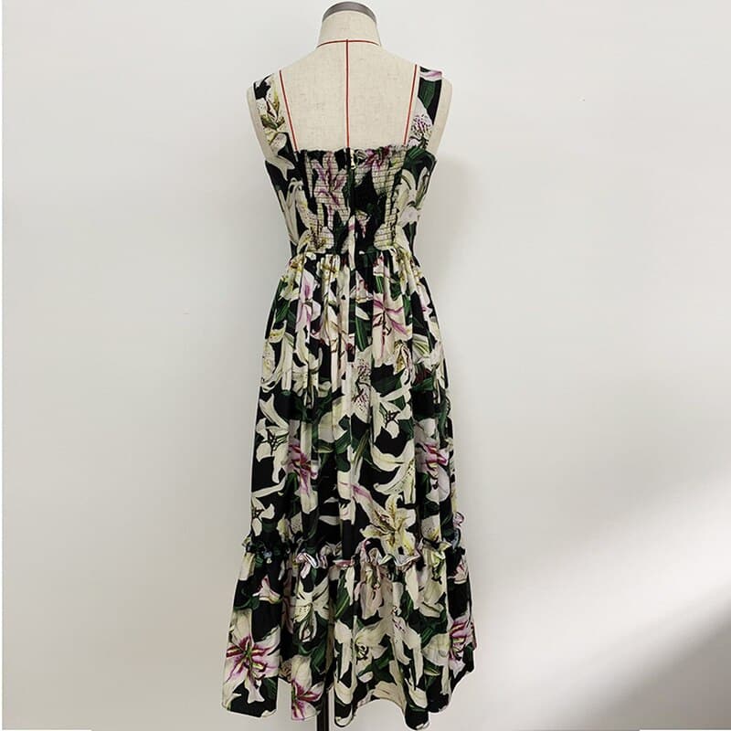 Damenkleid mit Lilienmuster und Schnürung