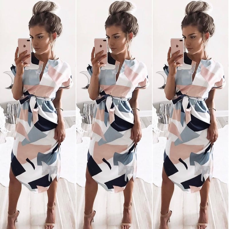 Vestido feminino casual com estampa geométrica