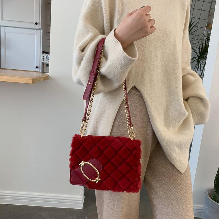 Winter Ladies Designer Messenger Bag with Soft Plush, Chain Shoulder Strap - Perfect for Women - MRSLM