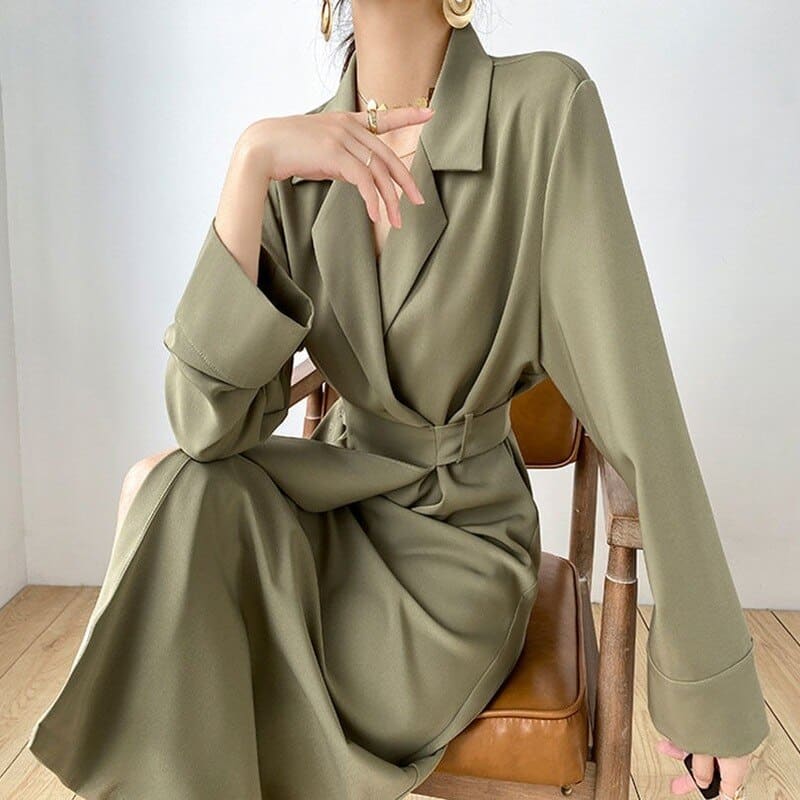 Langes Businesskleid für Damen
