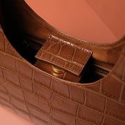 Vintage one-shoulder cowhide bucket bag, view 3 - MRSLM