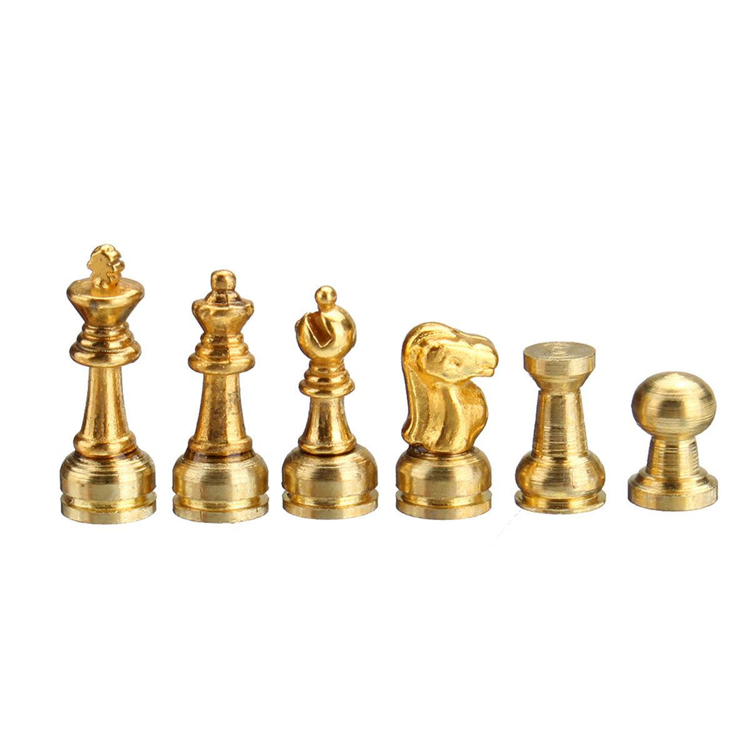 Miniature Chess Set and Table Magnet Chess Pieces 1:12 Dollhouse Accessories Parts For Doll House - MRSLM