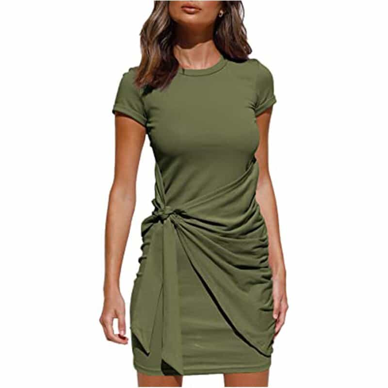 Damen-Wickelkleid mit kurzen Ärmeln und Raffungen