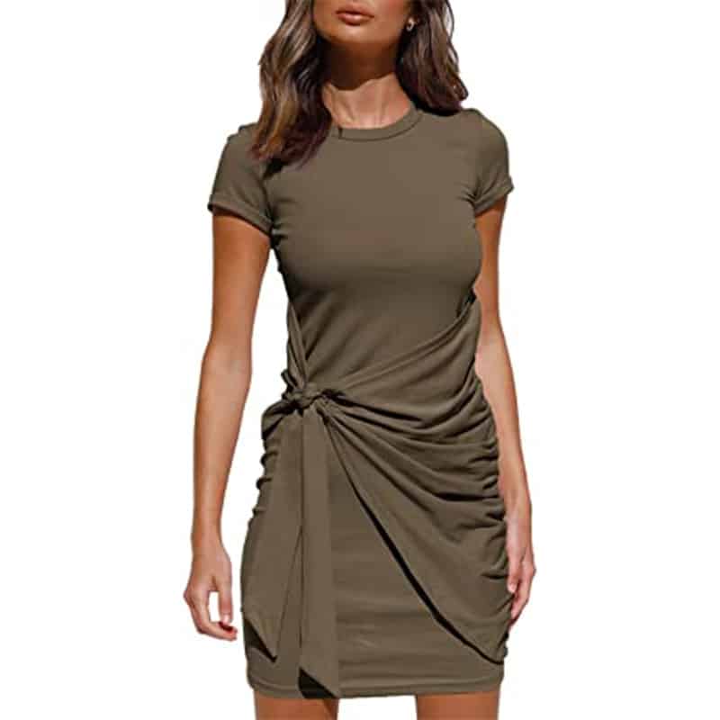 Damen-Wickelkleid mit kurzen Ärmeln und Raffungen