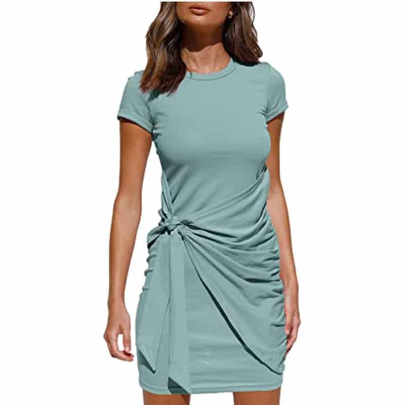 Damen-Wickelkleid mit kurzen Ärmeln und Raffungen