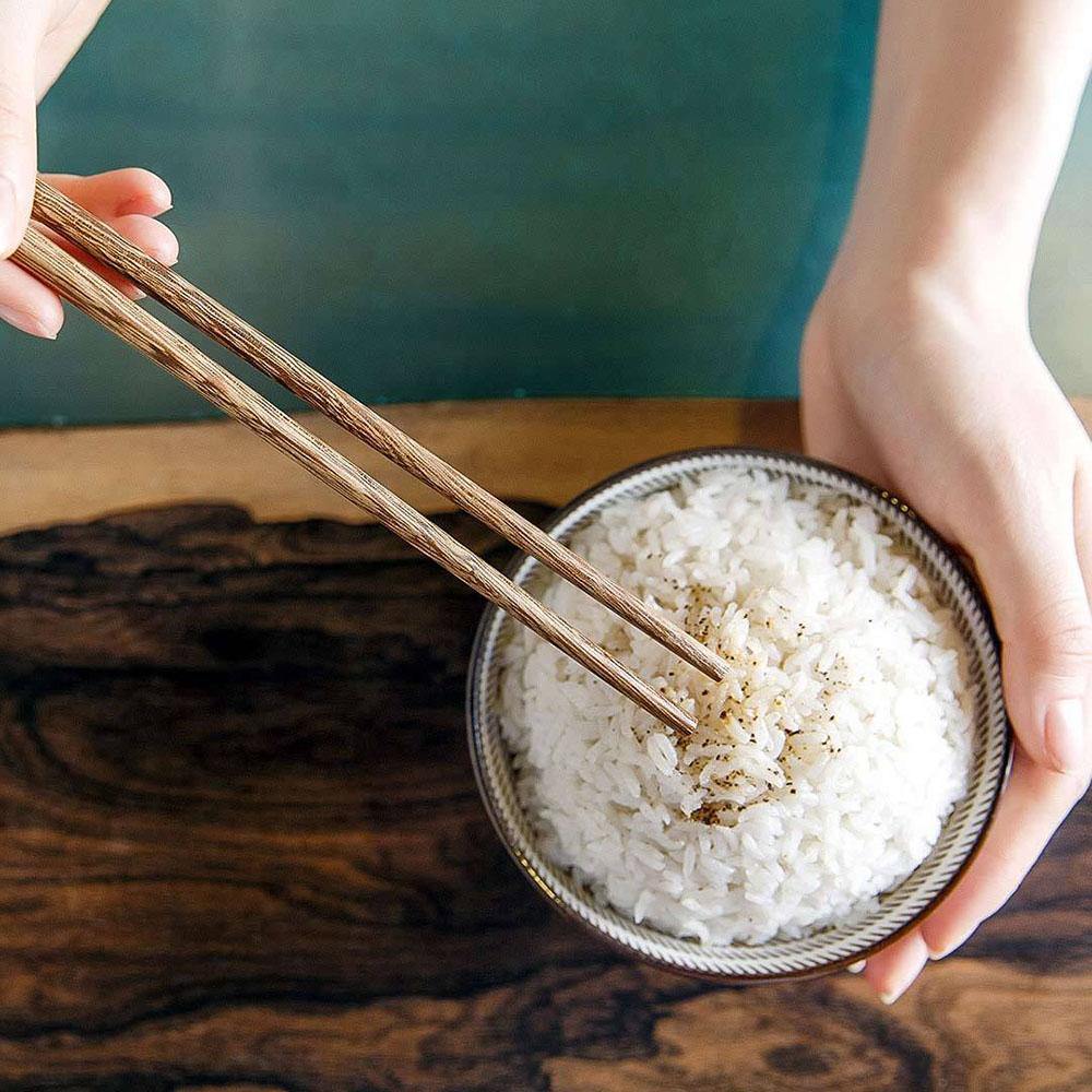 YIWUYISHI 10 Pairs / Set Chopsticks Kitchen Tableware Natural Wood Healthy Chop Sticks Reusable Hashi Sushi - MRSLM