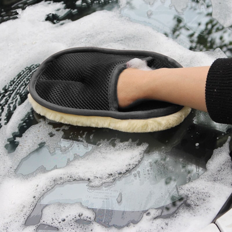 Plush Car Washing Glove
