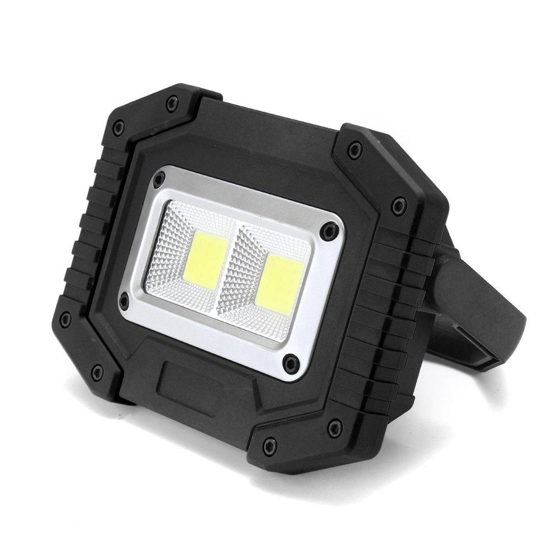 XANES 24C 30W COB LED Work Light Waterproof Rechargeable LED Floodlight for Outdoor Camping Hiking Fishing Emergency Car Repairing - MRSLM